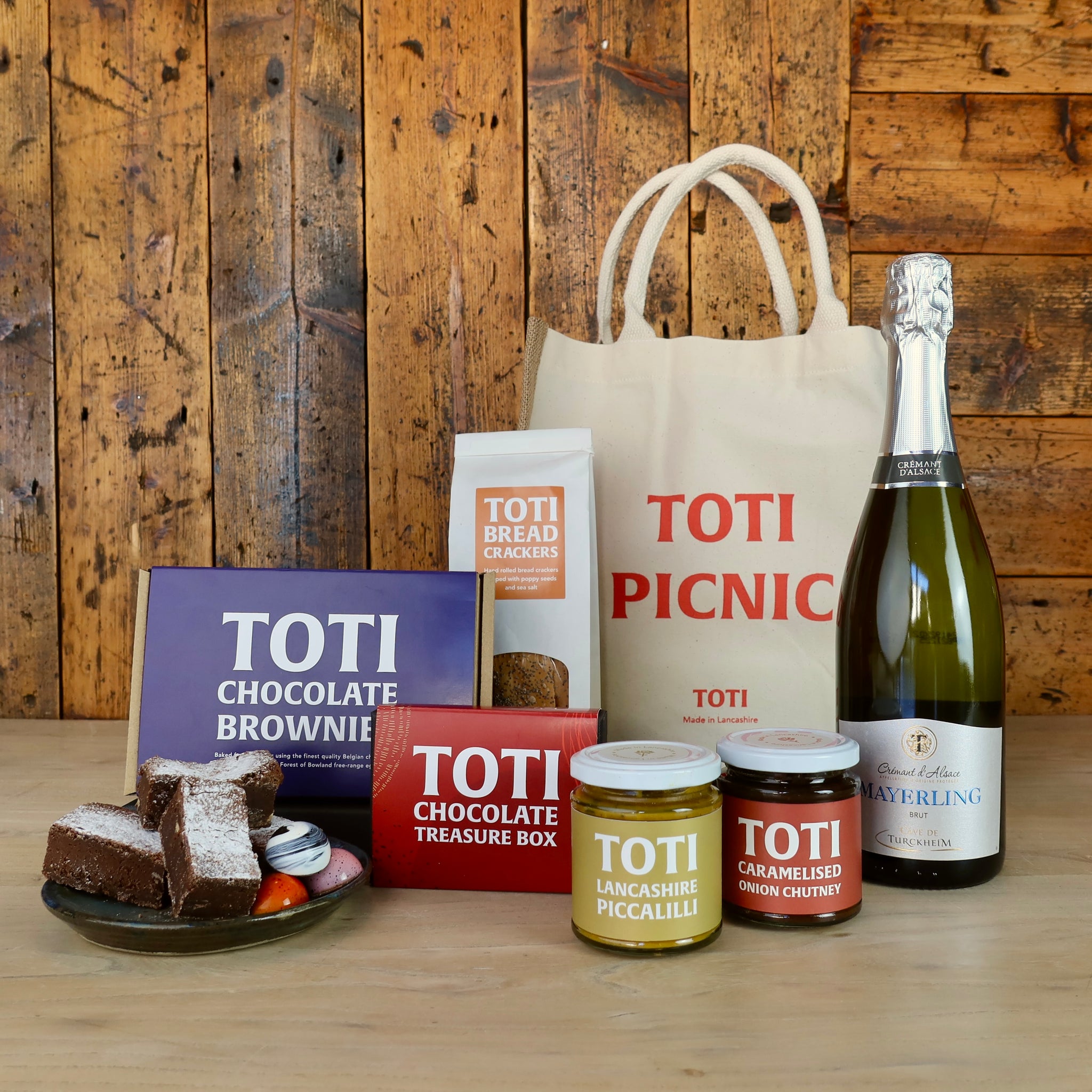 TOTI Picnic Hamper